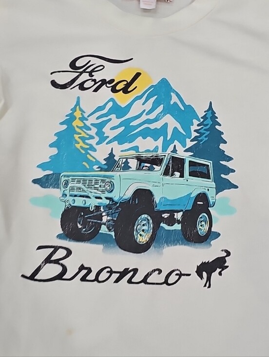 GB girls Other - GB girls Cream Ford Bronco Graphic Tee with Blue Print